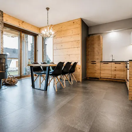 Czorsztyn Lux Apartments- Z Prywatna Sauna 222 Apartamento *